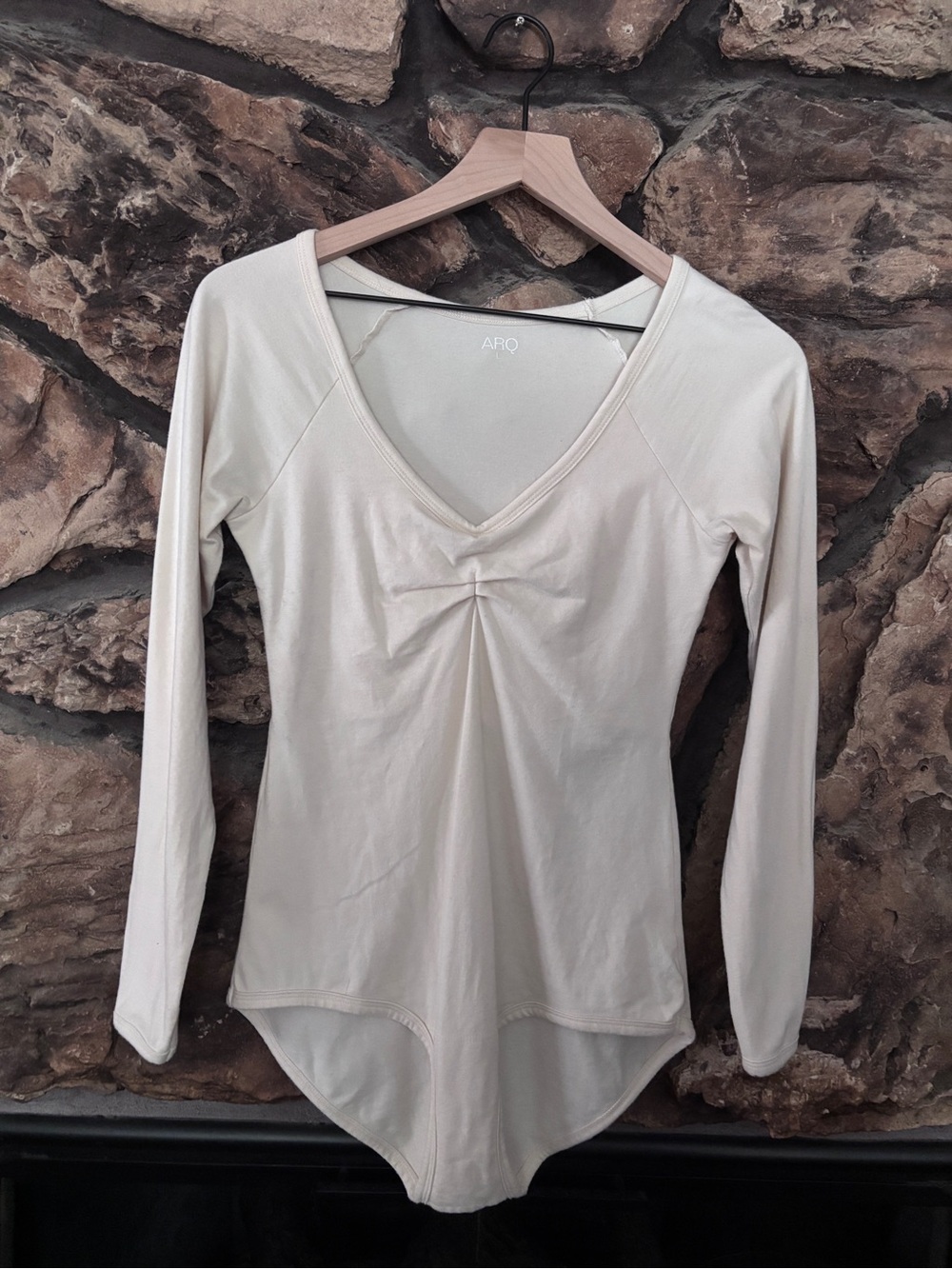 ARQ Cream Long-Sleeve V-Neck Gathered Front Bodysuit